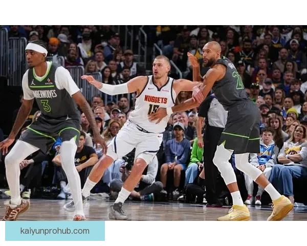 爱德华兹复出贡献17分森林狼大胜独行侠 多森姆三双表现亮眼弗拉格表现出色