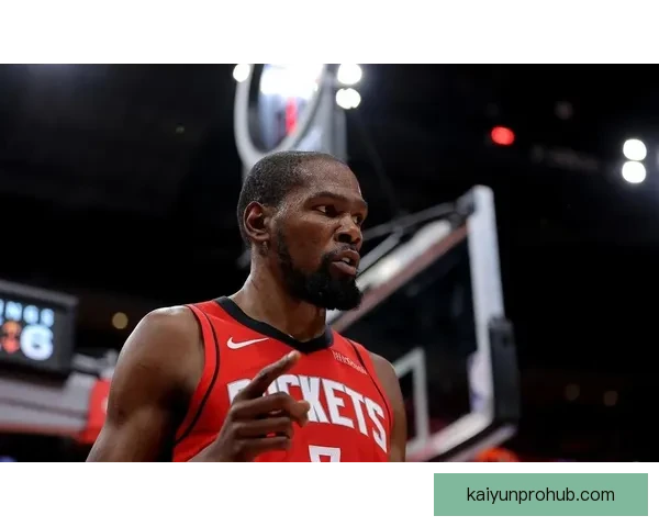 杜兰特准三双领衔火箭主场轻取尼克斯 阿门伊森双星闪耀联盟夜